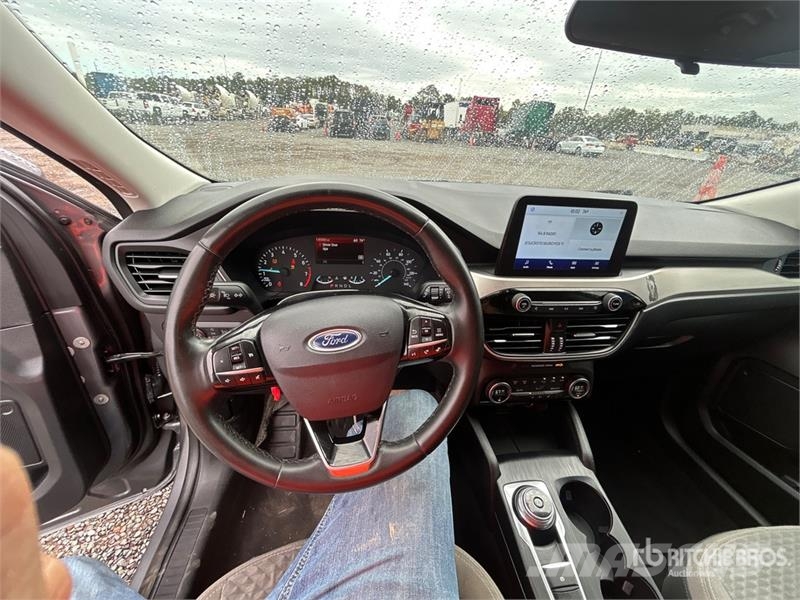 Ford Escape SE AWD SUV Automašīnas