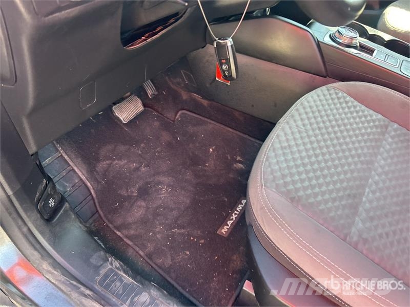Ford Escape SE AWD SUV Automašīnas