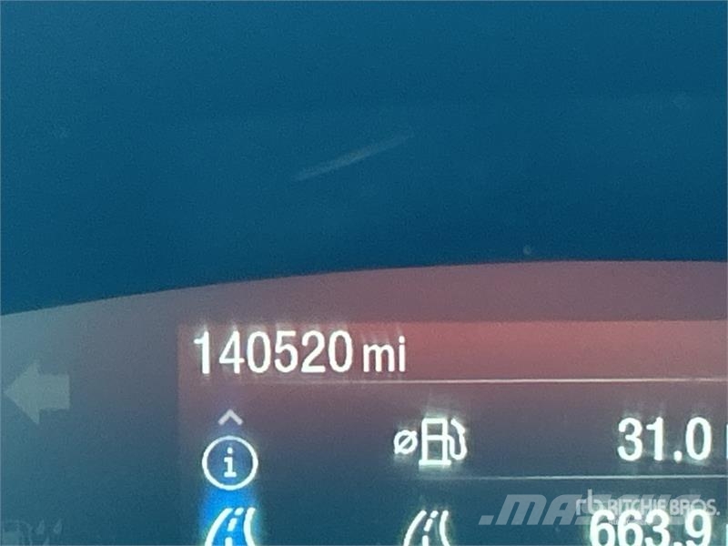 Ford Escape SE AWD SUV Automašīnas