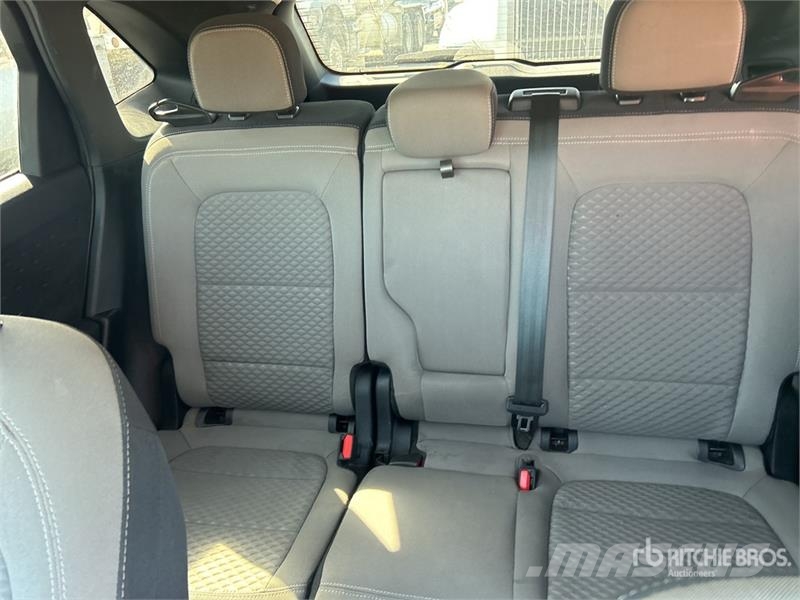Ford Escape SE AWD SUV Automašīnas