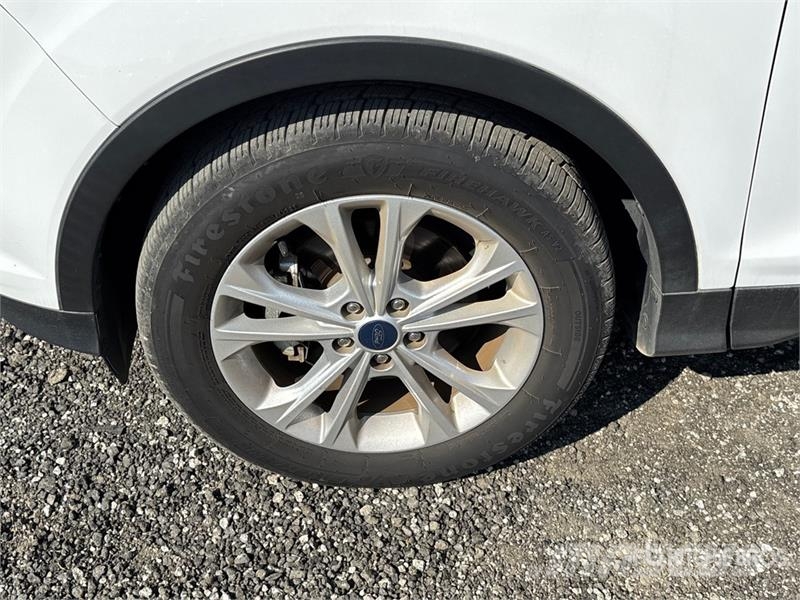Ford Escape SE EcoBoost 2WD SUV Otomobiller