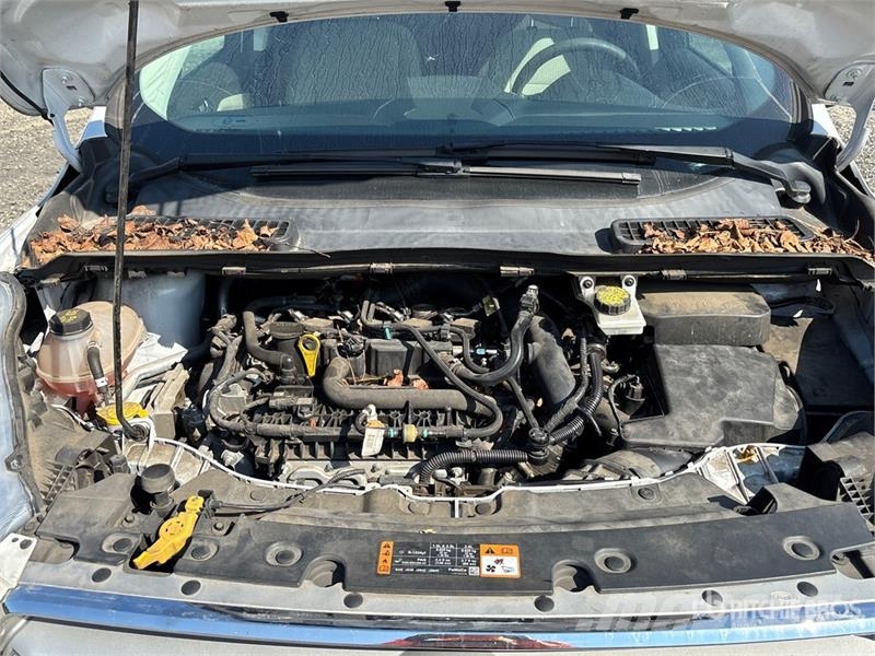 Ford Escape SE EcoBoost 2WD SUV Otomobiller