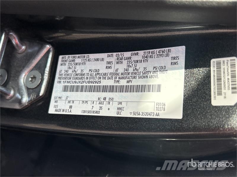 Ford Escape Titanium 2WD SUV Voiture