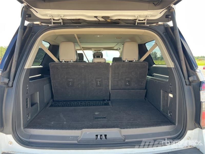 Ford Expedition MAX 2WD SUV Otomobiller