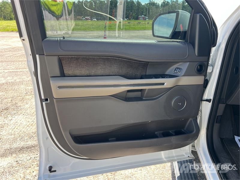 Ford Expedition MAX 2WD SUV Otomobiller