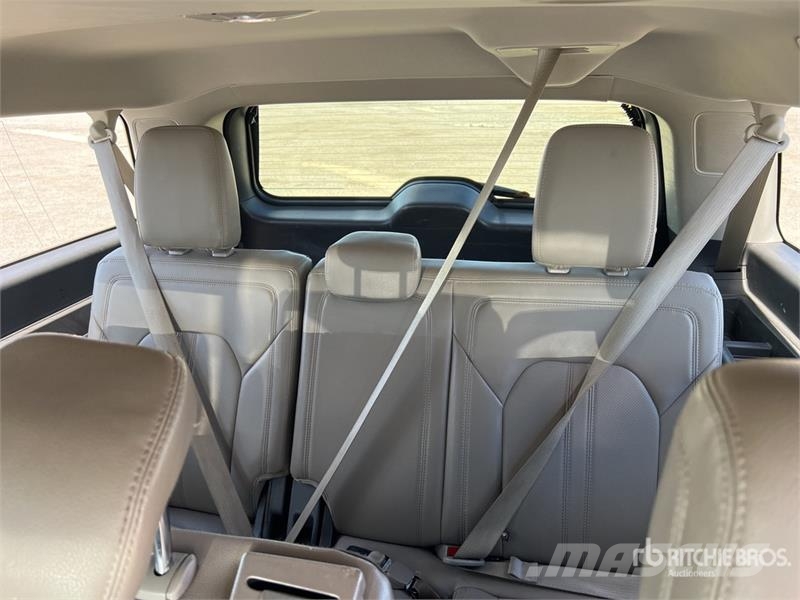 Ford Expedition MAX 2WD SUV Otomobiller