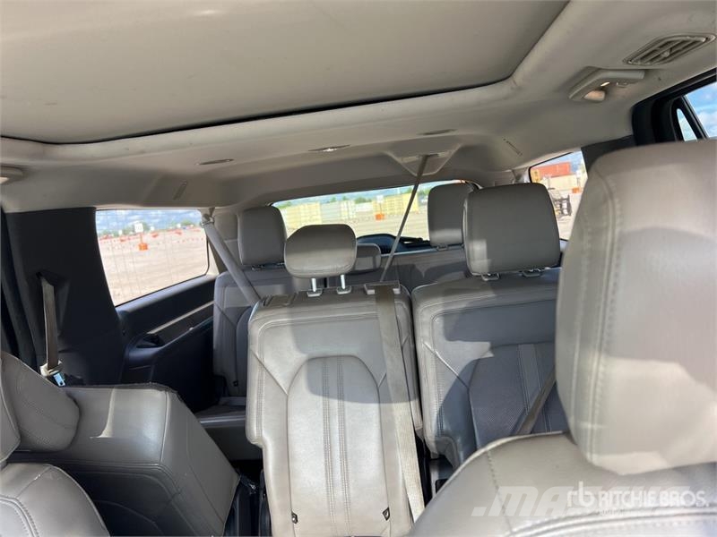 Ford Expedition MAX 2WD SUV Otomobiller