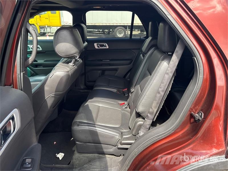 Ford Explorer Personbilar