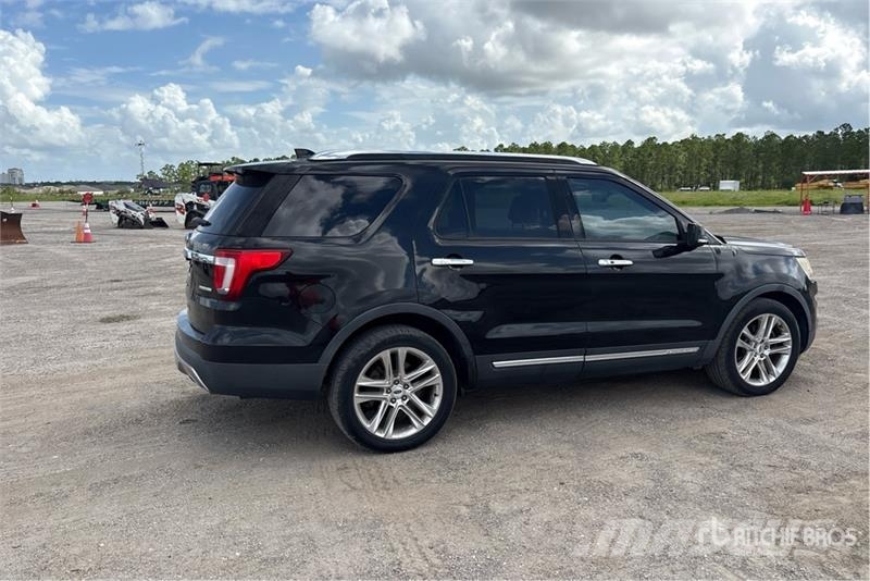 Ford Explorer Cars