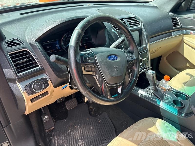 Ford Explorer Cars