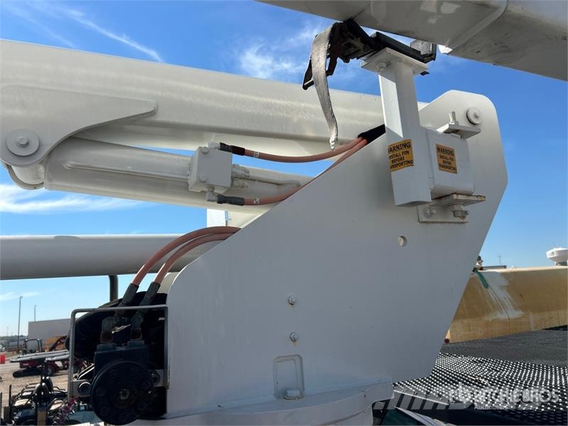 Ford Explorer Truck mounted aerial platforms