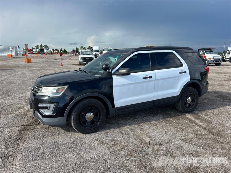 Ford Explorer Personbiler