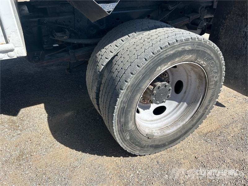 Ford Explorer Truck mounted aerial platforms