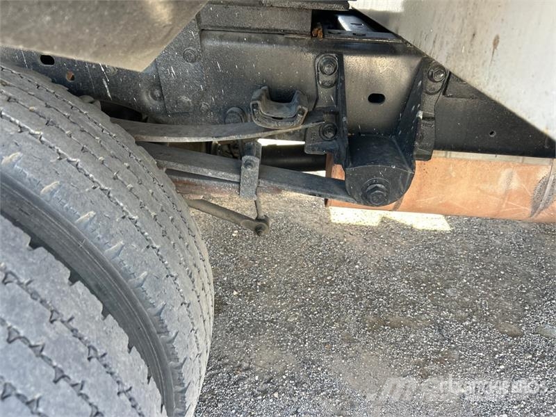 Ford Explorer Truck mounted aerial platforms