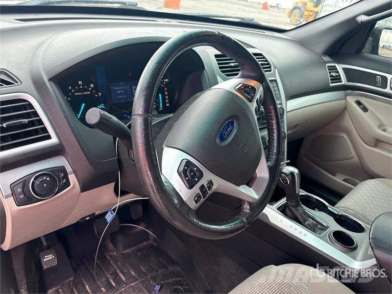 Ford Explorer Cars