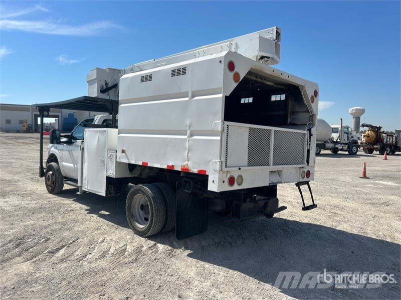 Ford Explorer Truck mounted aerial platforms