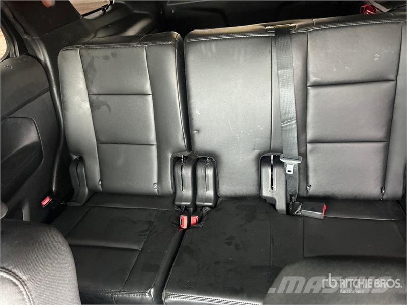Ford Explorer Henkilöautot