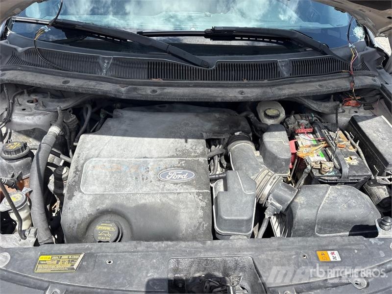 Ford Explorer سيارات