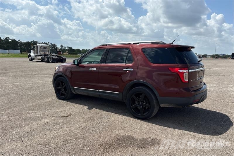 Ford Explorer Personbilar