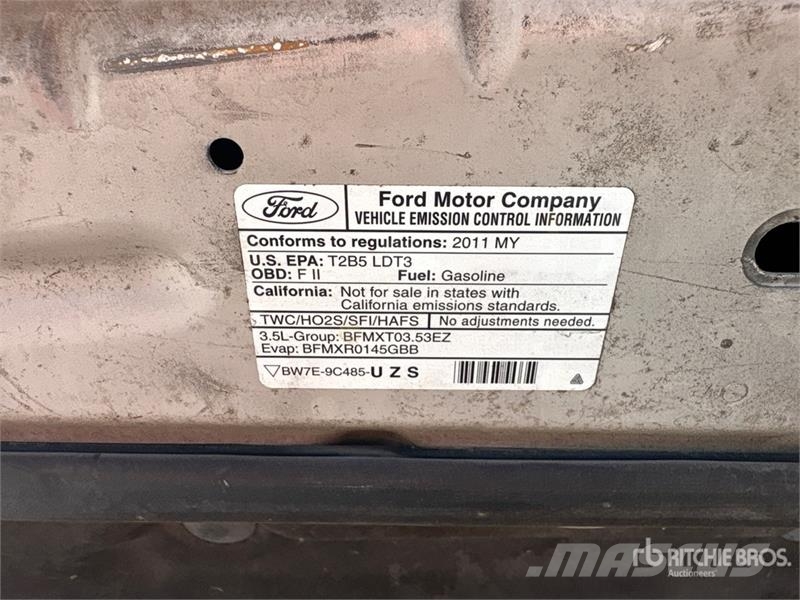 Ford Explorer سيارات