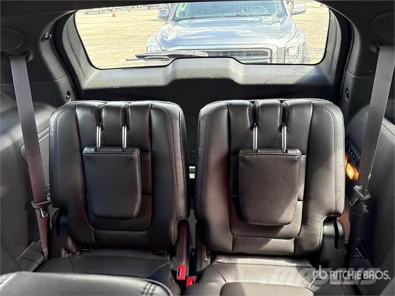 Ford Explorer Personbilar