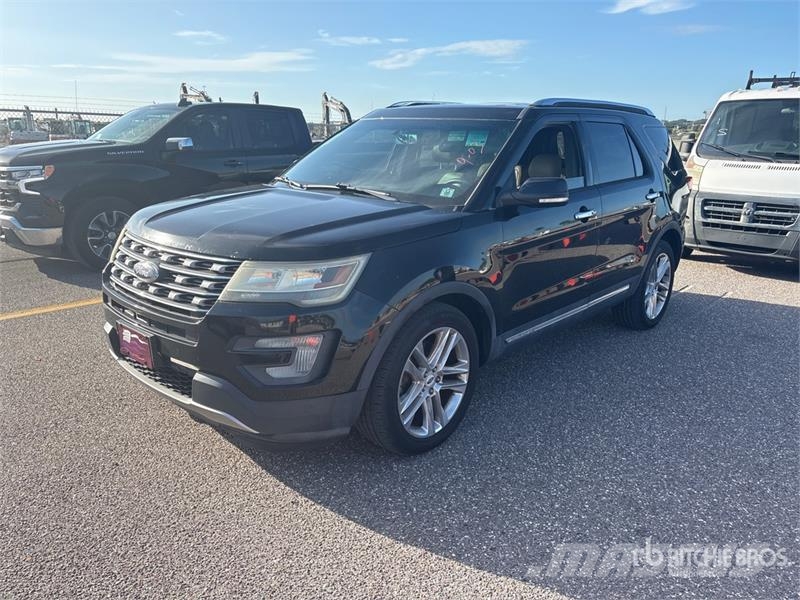 Ford Explorer Automašīnas