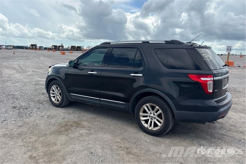 Ford Explorer Cars