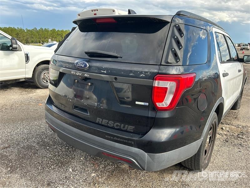 Ford Explorer Personbiler