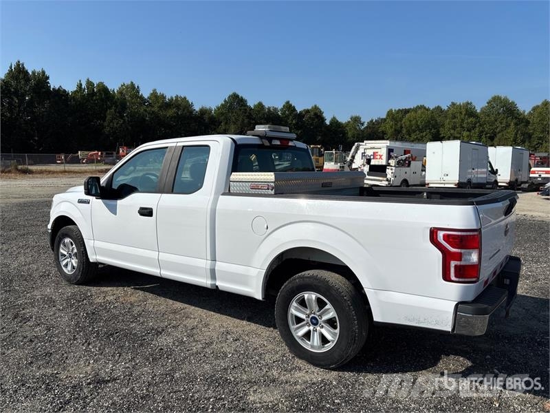 Ford F-150 기타