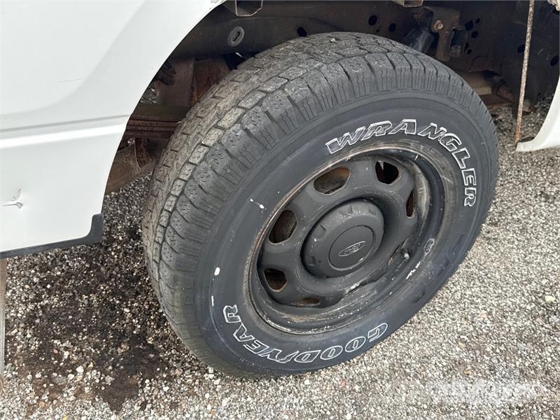 Ford F-150 其他