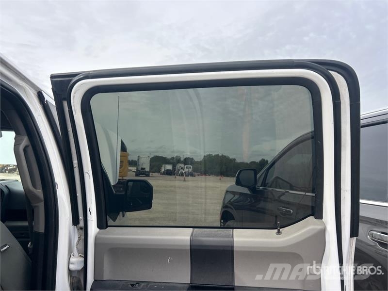 Ford F-150 4x2 Crew Cab Pickup Citi