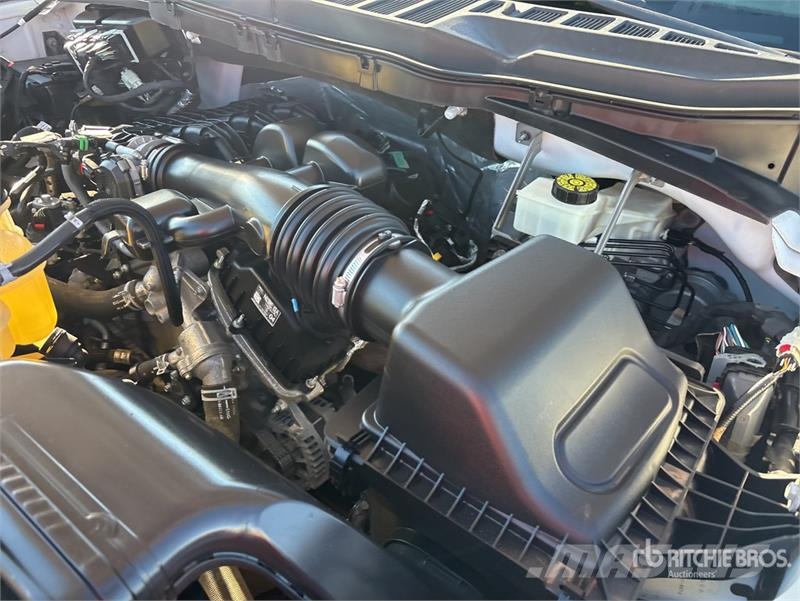 Ford F-150 4x2 Extended Cab Pickup (Inoperable) Drugi