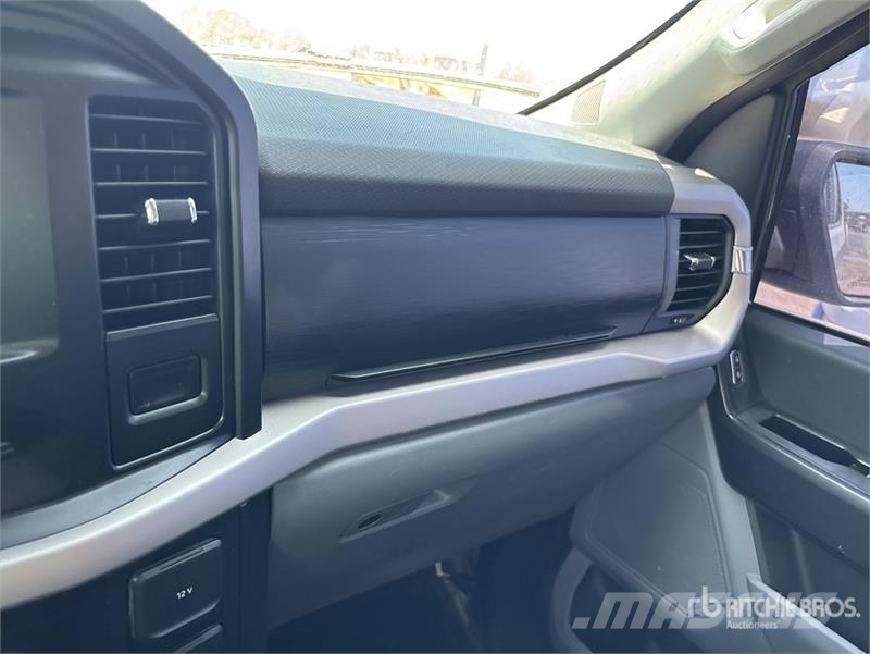 Ford F-150 4x2 Extended Cab Pickup 其他