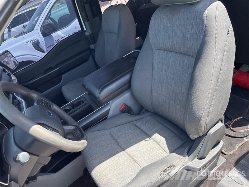 Ford F-150 4x2 Extended Cab Pickup 其他