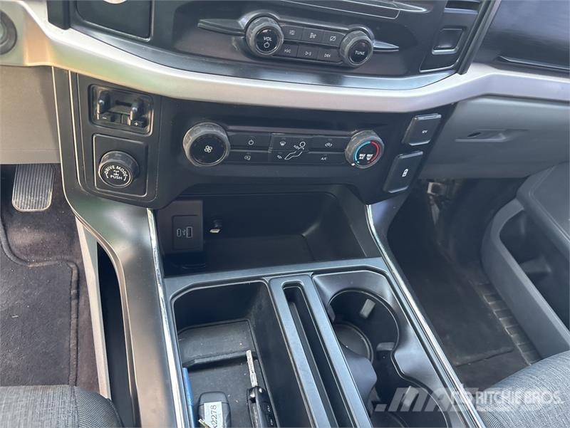 Ford F-150 4x2 Extended Cab Pickup 其他
