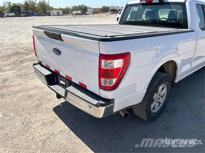 Ford F-150 4x2 Extended Cab Pickup その他