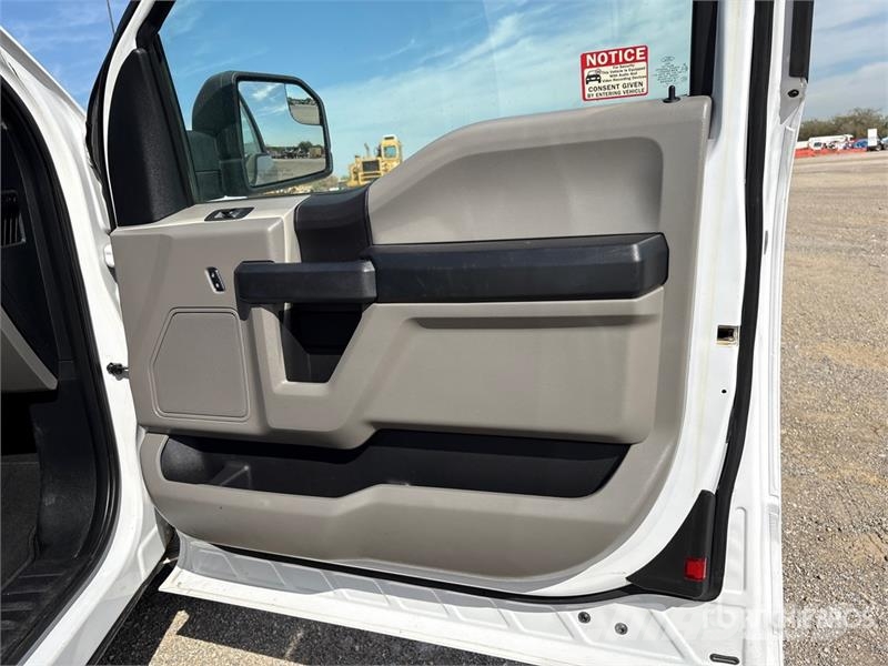 Ford F-150 4x2 Extended Cab Pickup Drugi