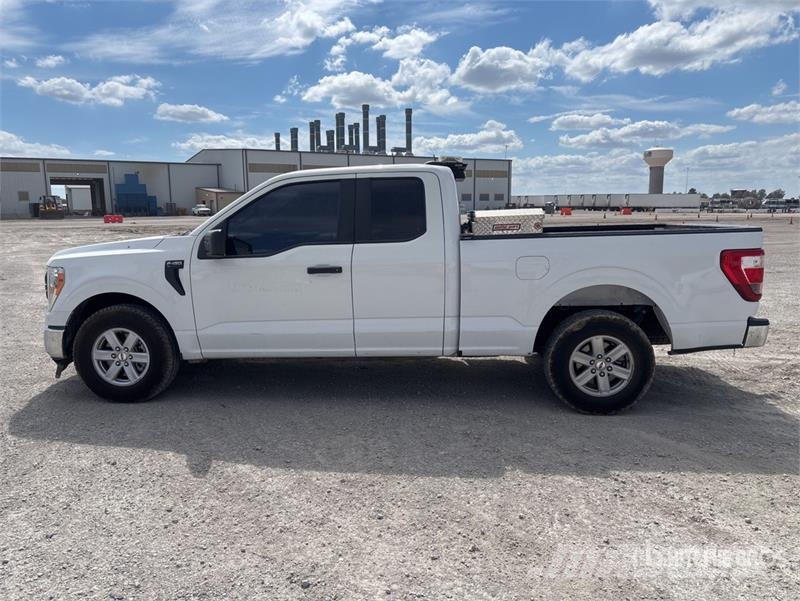 Ford F-150 4x2 Extended Cab Pickup 其他