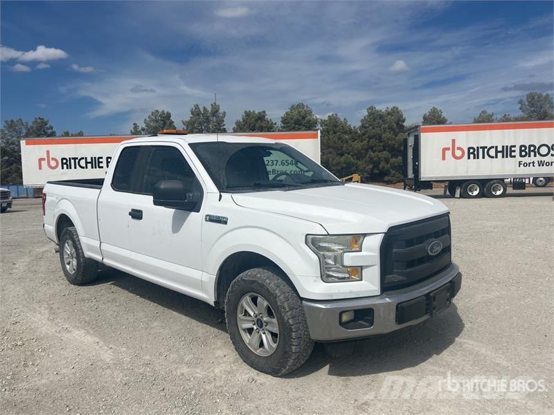 Ford F-150 4x2 Extended Cab Pickup Други
