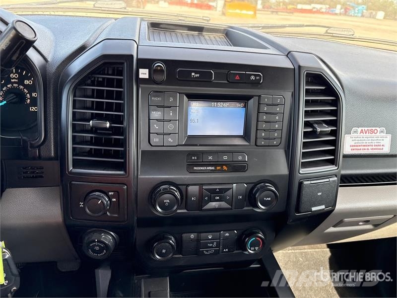 Ford F-150 4x2 Extended Cab Pickup Drugi