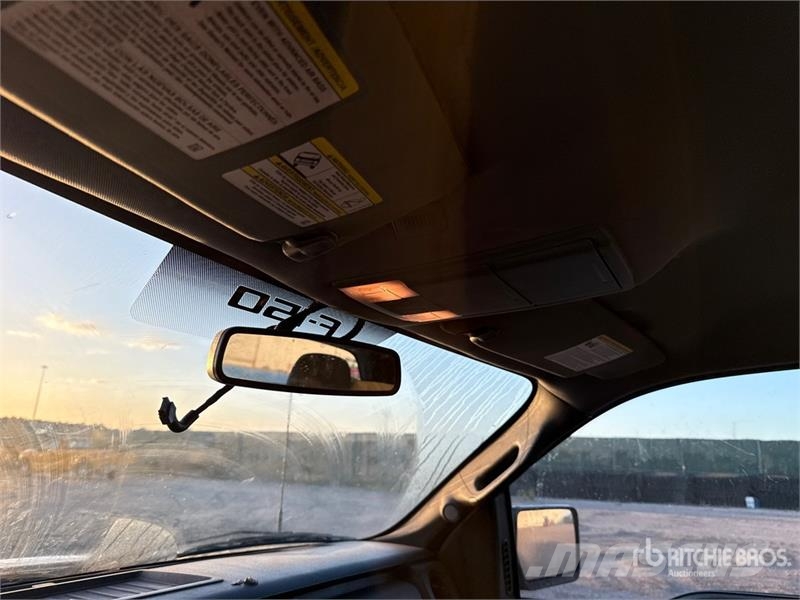Ford F-150 4x2 Extended Cab Pickup أخرى