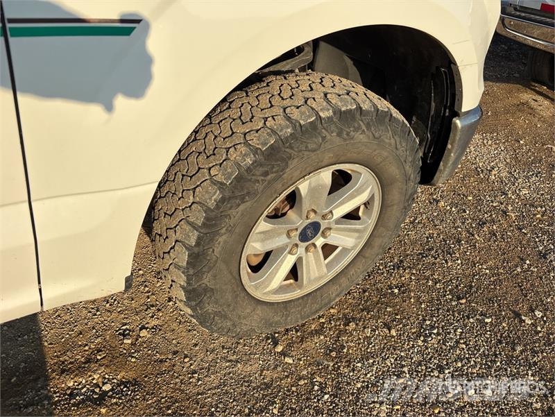 Ford F-150 4x2 Extended Cab Pickup Ostalo