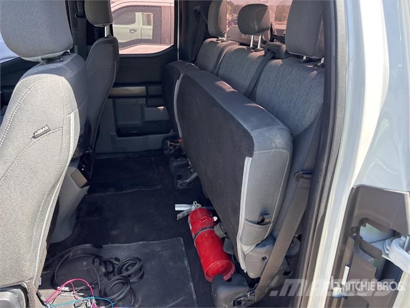 Ford F-150 4x2 Extended Cab Pickup 其他