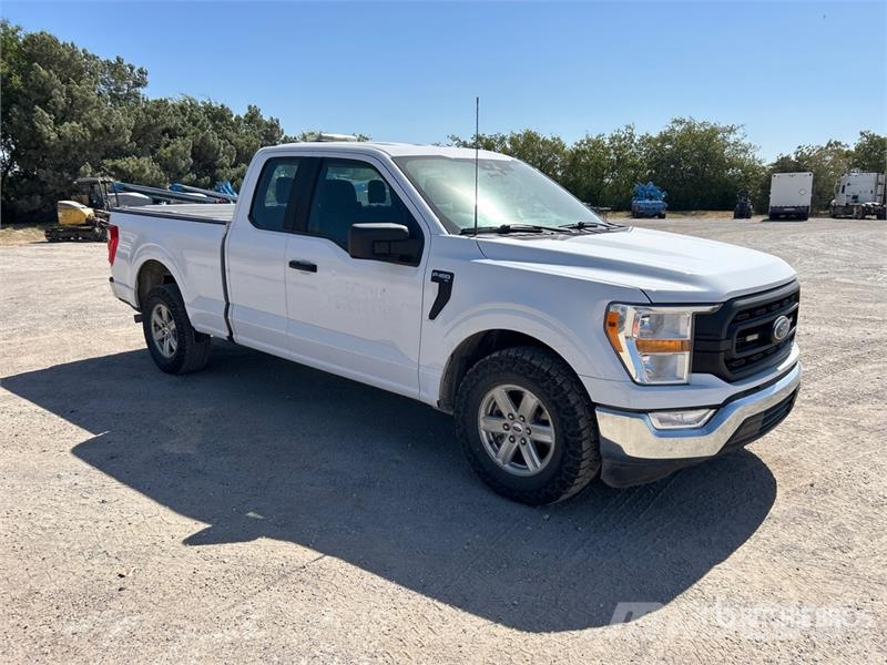 Ford F-150 4x2 Extended Cab Pickup その他