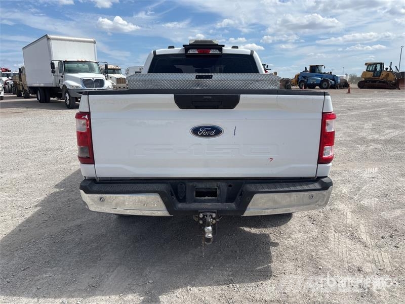 Ford F-150 4x2 Extended Cab Pickup 其他