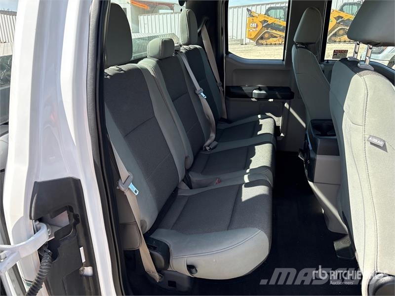 Ford F-150 4x2 Extended Cab Pickup Drugi