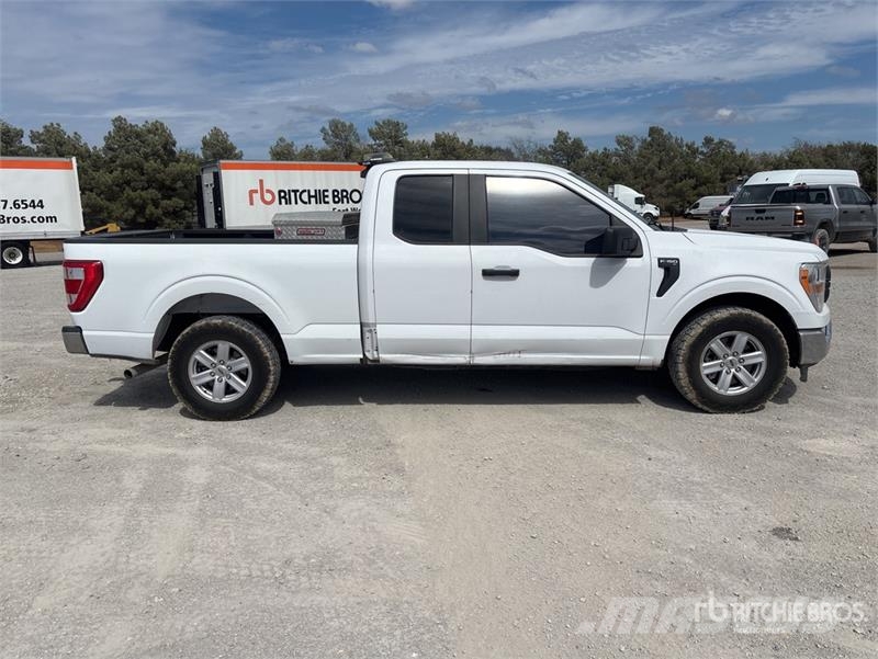 Ford F-150 4x2 Extended Cab Pickup 其他