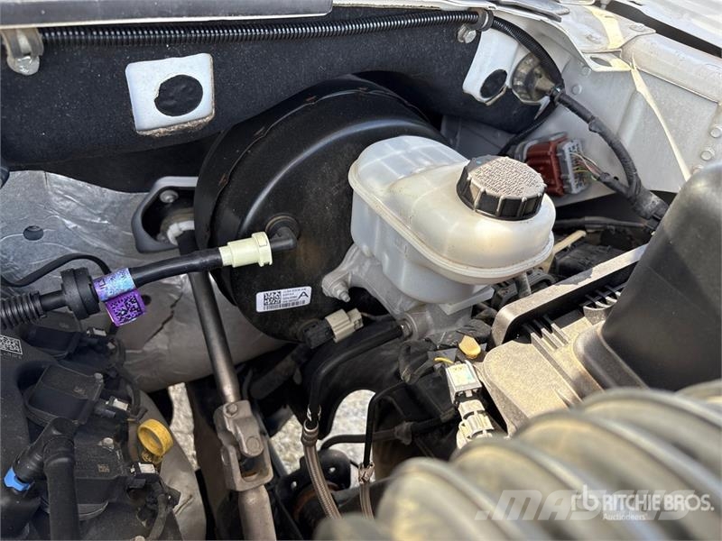 Ford F-150 4x2 Extended Cab Pickup Drugi