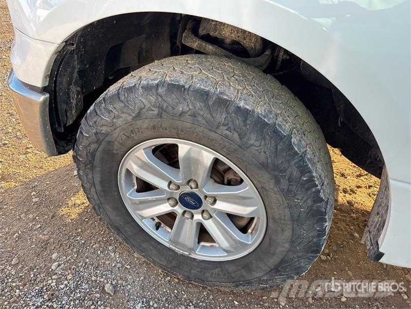 Ford F-150 4x2 Extended Cab Pickup Ostalo