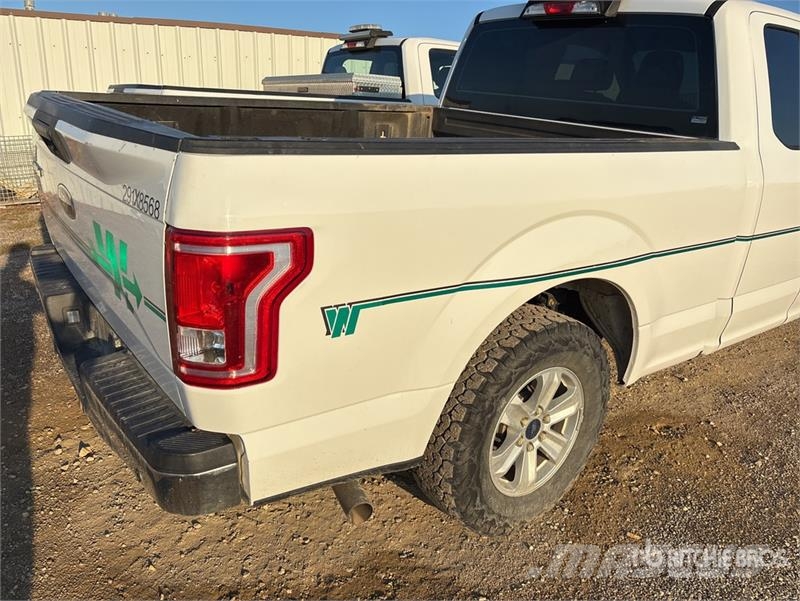 Ford F-150 4x2 Extended Cab Pickup Ostalo